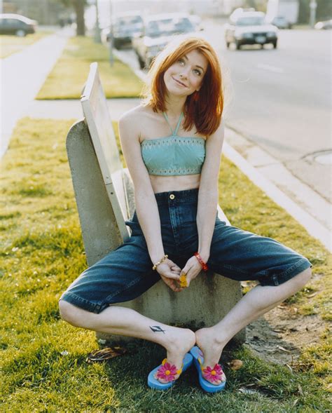 Alyson Hannigans Feet << wikiFeet